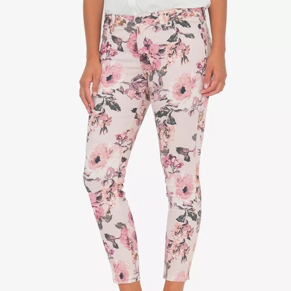 Kut from the Kloth Pink Floral Cropped Pants